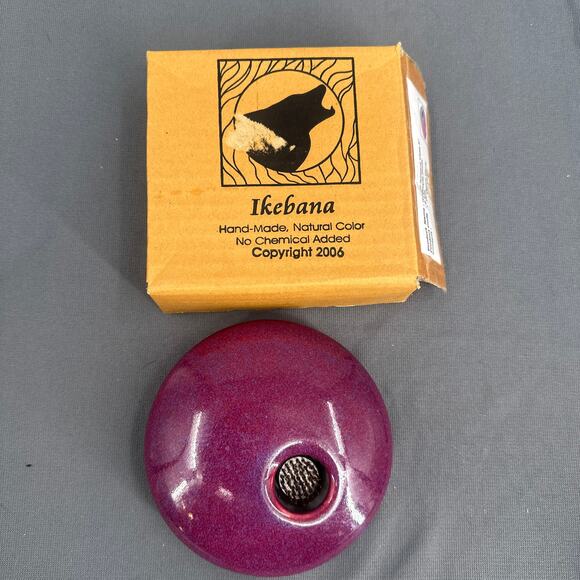 Ikebana Round Flower Vase 5” Purple Handmade Ceramic Kenzan Japan Style Frog Zen - Picture 3 of 15